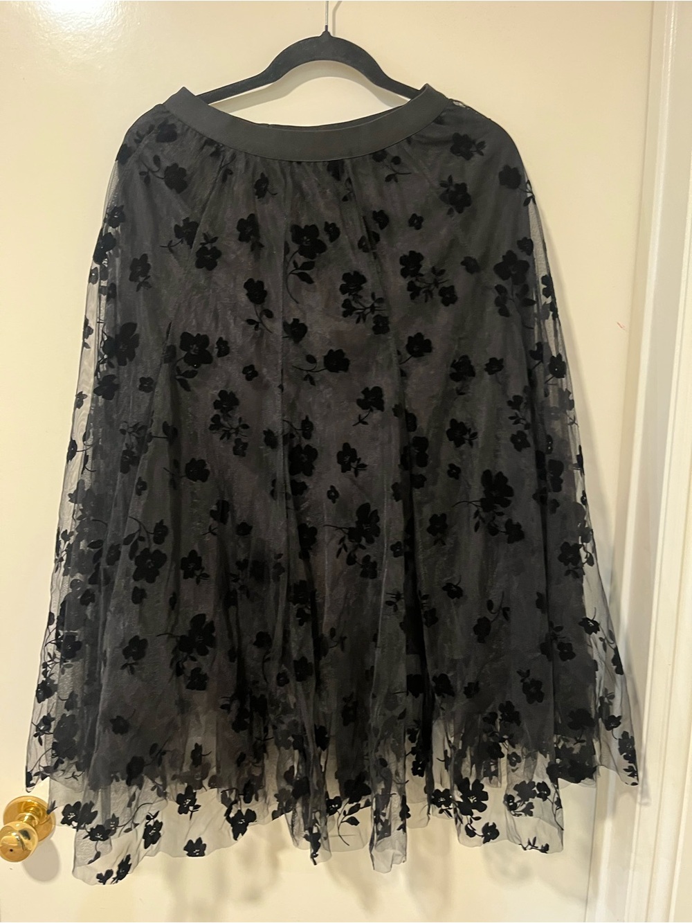 Chicwish Black Floral Mesh Midi Skirt - Women - Picture 3 of 7